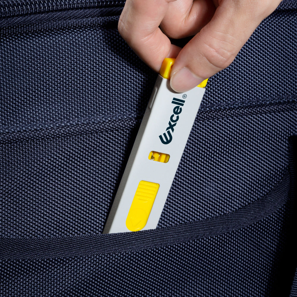 【Excell 臺灣非常】 高品質封箱工具 | 迷你口香糖伸縮刀片,輕鬆收入口帶隨身帶著走